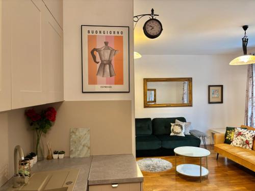 Pohulanka Old City - parking & balcony