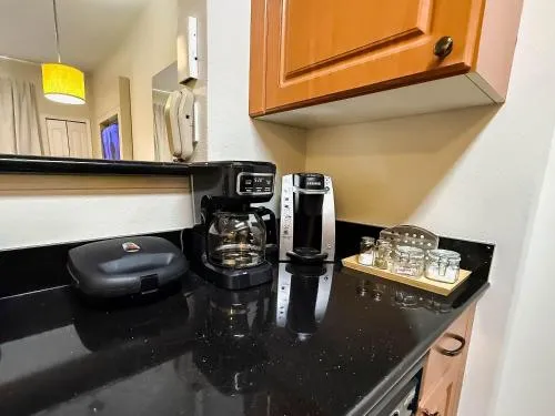 Modern Flat 4 Minutes from Universal – The Point Orlando photo 22