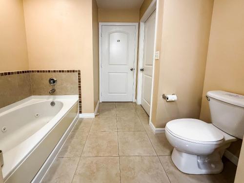 Modern Flat 4 Minutes from Universal – The Point Orlando photo 71