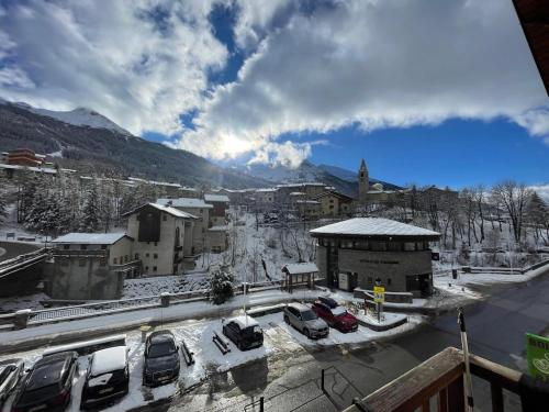 Общий вид на горы или вид на горы из апартаментов/квартиры