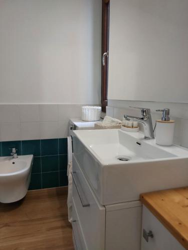 Ένα μπάνιο στο La Locanda del Barone