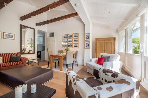 Istumisnurk majutusasutuses Appartement Die Stubnitz