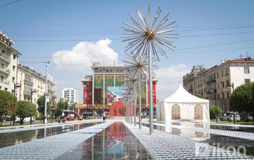 Khu vực xung quanh gần nhà khách