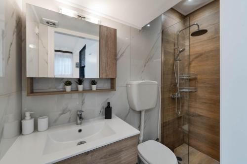 Urban Nest · Design Studio · Athens Center