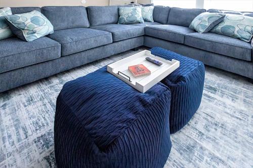 Χώρος καθιστικού στο Cozy 4BR Family Home Near Texas Tech Campus