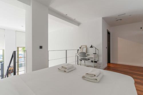 Modern Duplex-2Bedrooms 2Baths-Ventas