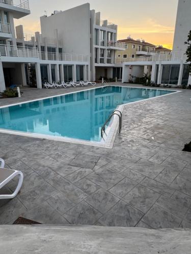 Modern Marvel Seaview