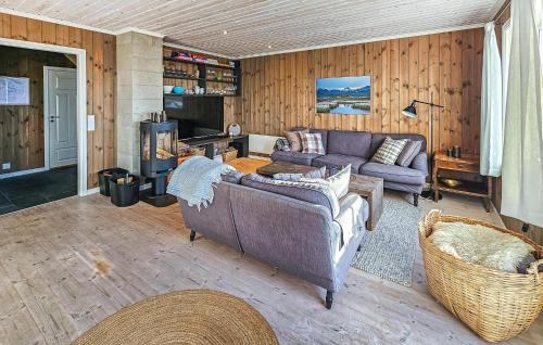 Posezení v ubytování Nice Home In Rauland With Wifi