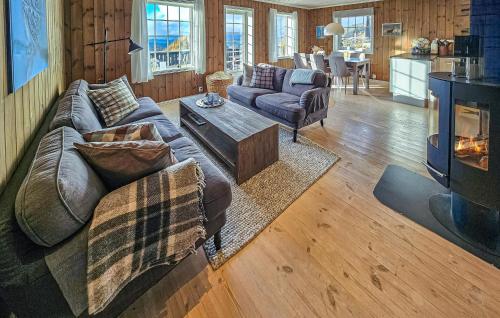 Posezení v ubytování Nice Home In Rauland With Wifi