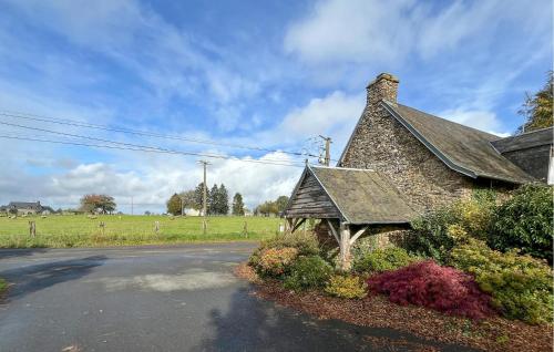 Το κτήριο όπου στεγάζεται  η παραθεριστική κατοικία