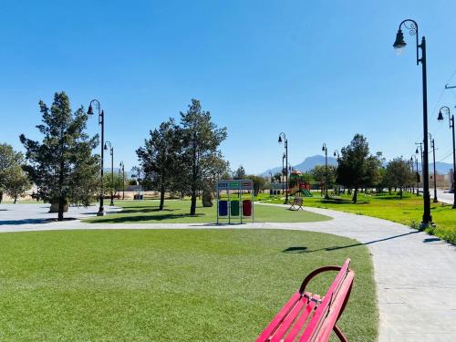 Fotografie z fotogalerie ubytování Nice Queen bed apartment, private access v destinaci Ramos Arizpe