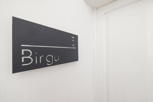 Un certificat, premiu, logo sau alt document afișat la Birgu 3