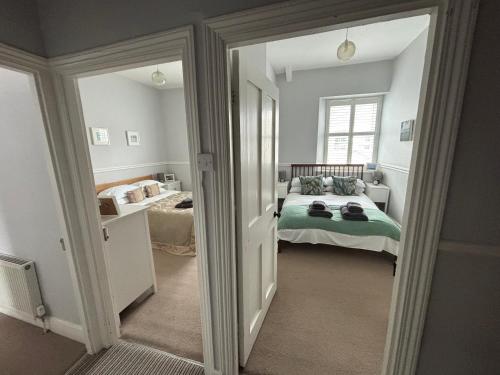 Ein Bett oder Betten in einem Zimmer der Unterkunft Perfect base for 8