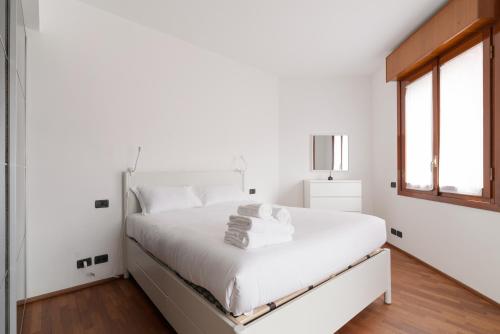 GuestHost - Cozy Apartment in Città Studi