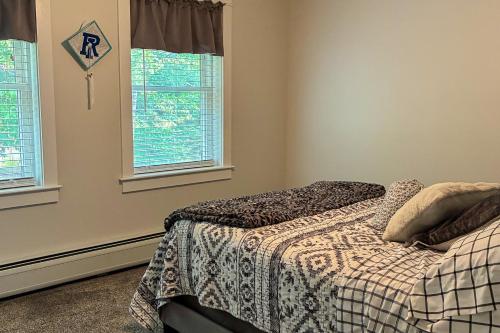 Postel nebo postele na pokoji v ubytování Middle Ledge Lodge