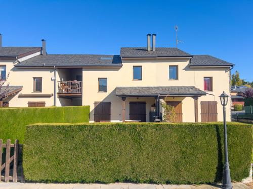 Casa Llum de Osseja
