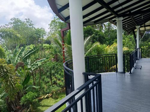 Μπαλκόνι ή βεράντα στο TG Home Stay Villa Ahnagama