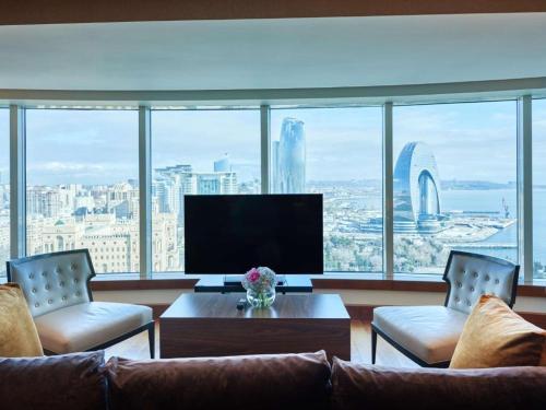 Afbeelding uit fotogalerij van HILTON 5 STARS Resident of LUXURY apartmens in Baku