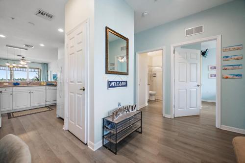 Φωτογραφία από το άλμπουμ του Lovely 2-Bedroom plus Den Condo in Greenlinks Resort σε Naples