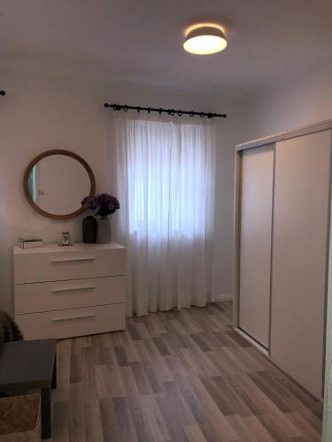 One-bedroom apartment in the city center
