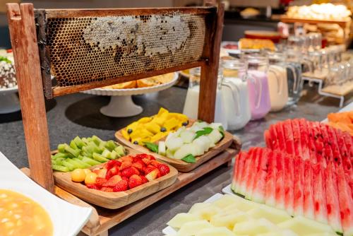 Jídlo v hotelu nebo okolí