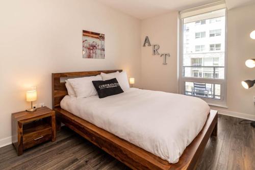 Llit o llits en una habitació de Corporate Stays Killick 2 Bedroom