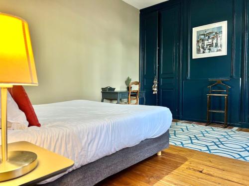 Postel nebo postele na pokoji v ubytování T2 lumineux & charmant, balcon - Amiens centre