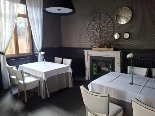 Posezení v ubytování Hotel Olajauregi