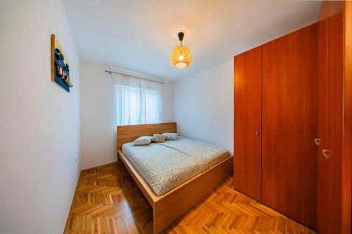 Zagreb 194 - 2 Bedrooms - Parking - Loggia - New - Apartment - Flexible Keybox Entry - Modern - Monthly Rent - WiFi