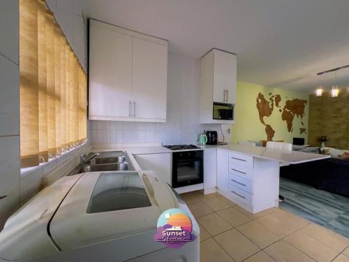 Cuina o zona de cuina de Sunset Haven BnB