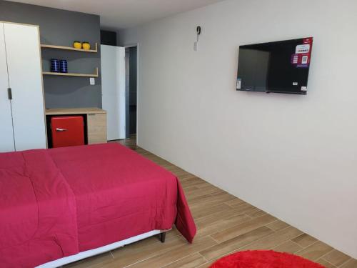 Μια τηλεόραση ή/και κέντρο ψυχαγωγίας στο Carambola CoLiving