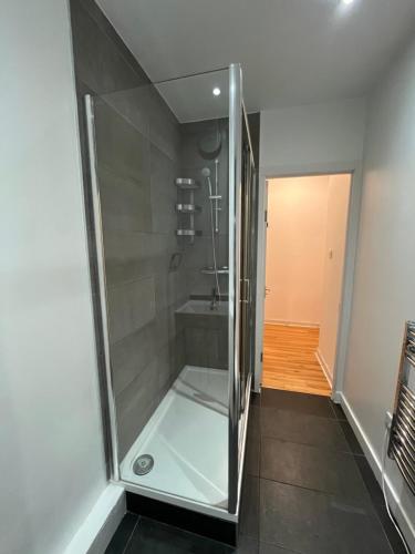 Et badeværelse på Edinburgh Centre - Richmond Residence