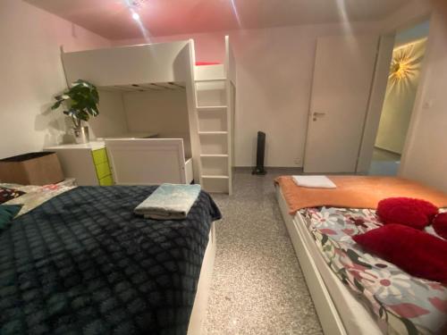 Ένα ή περισσότερα κρεβάτια σε δωμάτιο στο Stay Inn Express