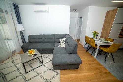 LIL apartment