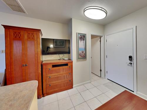 Et tv og/eller underholdning på Harbour Beach Resort 105