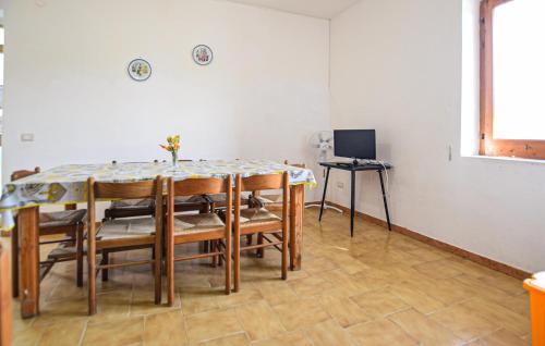 Φωτογραφία από το άλμπουμ του 2 Bedroom Gorgeous Apartment In Casal Velino σε Castellammare di Velia