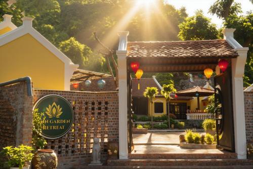 Κήπος έξω από το ANN GARDEN RETREAT Cat Ba