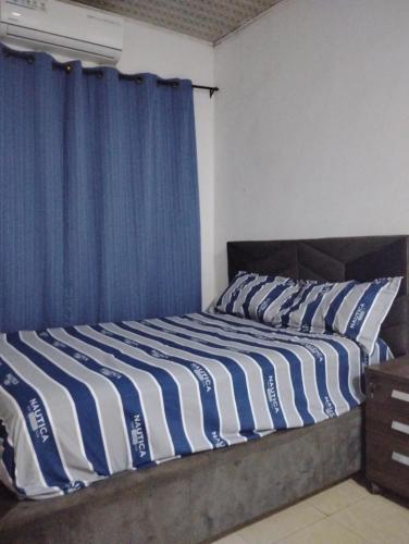 Postel nebo postele na pokoji v ubytování StaywithRuthlin