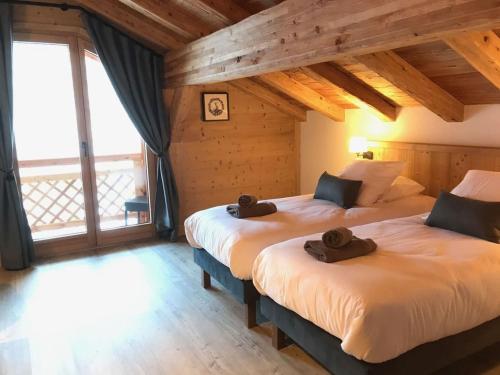 Chalet spacieux à Châtel - 15 pers, 8 salles de bains, balcon sud