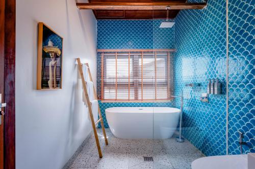 Vannituba majutusasutuses Koh Apikjun Resort by EHM