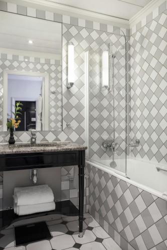 Castille Paris – Starhotels Collezione photo 80