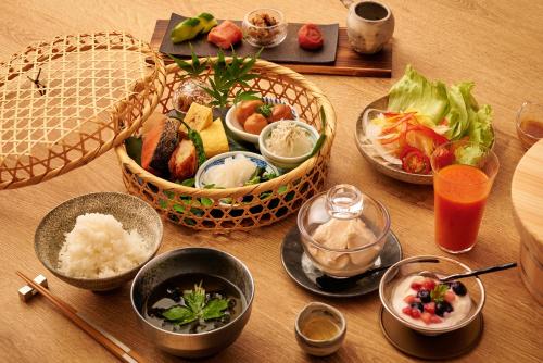 Φαγητό σε αυτό το ryokan ή κάπου εκεί κοντά