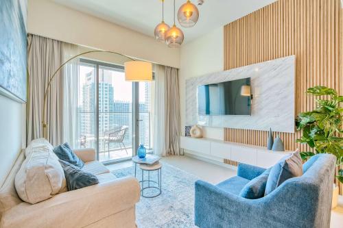PVH - Charming 1BR near Dubai Mall - Burj Royale