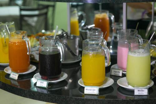 Makanan di atau berdekatan hotel