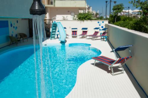 The swimming pool at or close to Hotel Napoleon