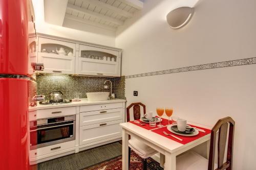 Campo de' Fiori Stylish White