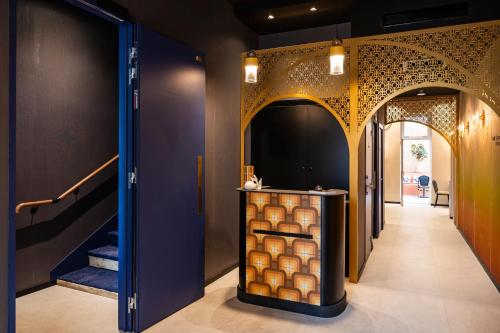 Hôtel Amoi Vieux Port - Marseille photo 38