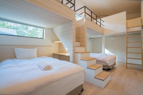 Timber Wolf Hakuba Chalet