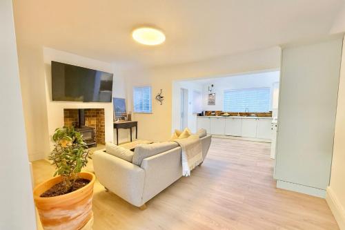 TV a/nebo společenská místnost v ubytování Tanshelf House - Pontefract Town Centre