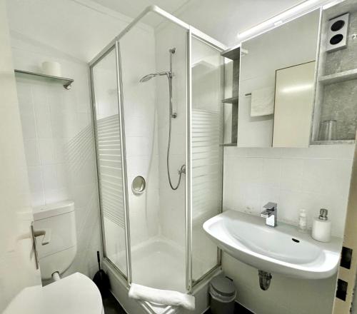 Koupelna v ubytování Frühstückspension Zur Krone